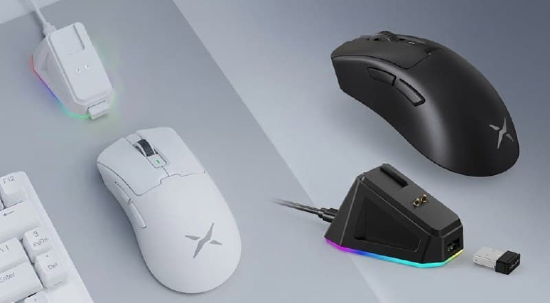 Mouse Delux M900 Pro, PAW3395, 8000hz, Com dock de carregamento (preto ou branco)
